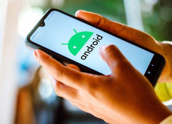 Critical bugs in Android apps from major Mobile providers